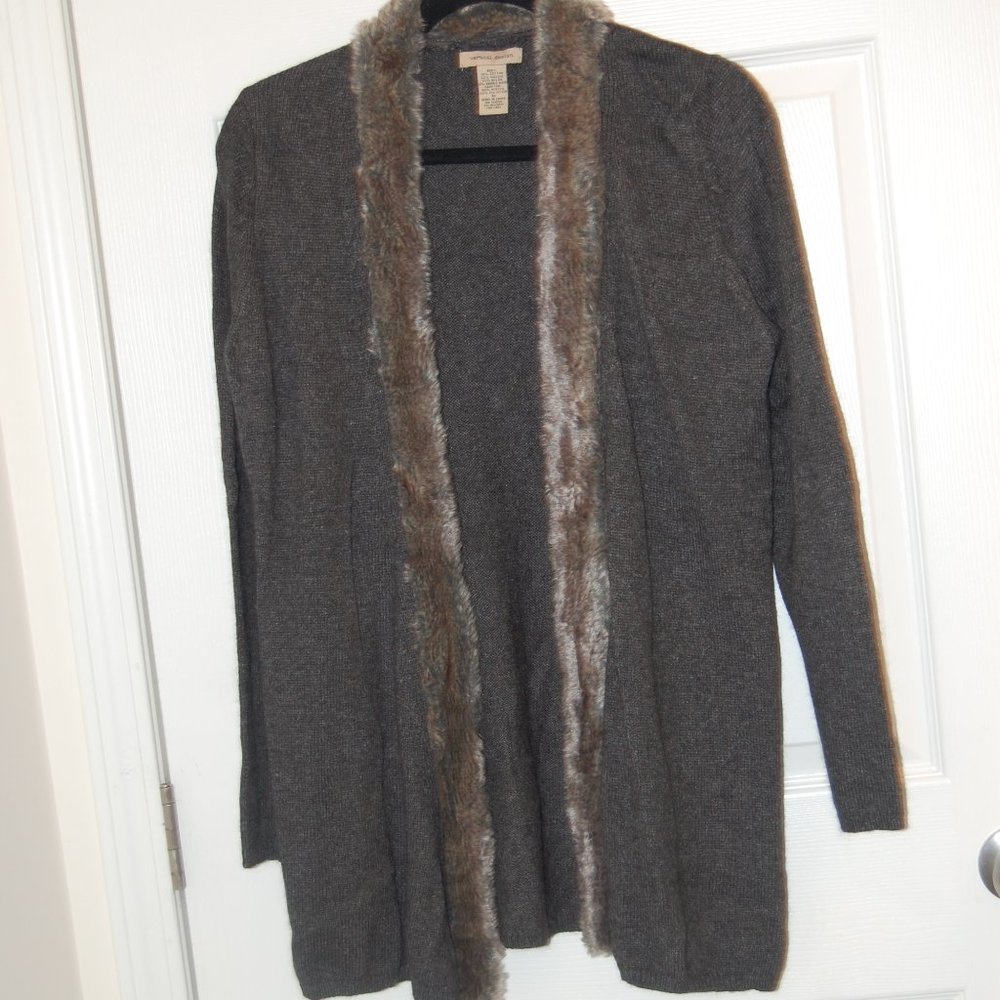 Vertical Design Women's Medium Grey Sweater W/ Faux Fur Collar & Trim